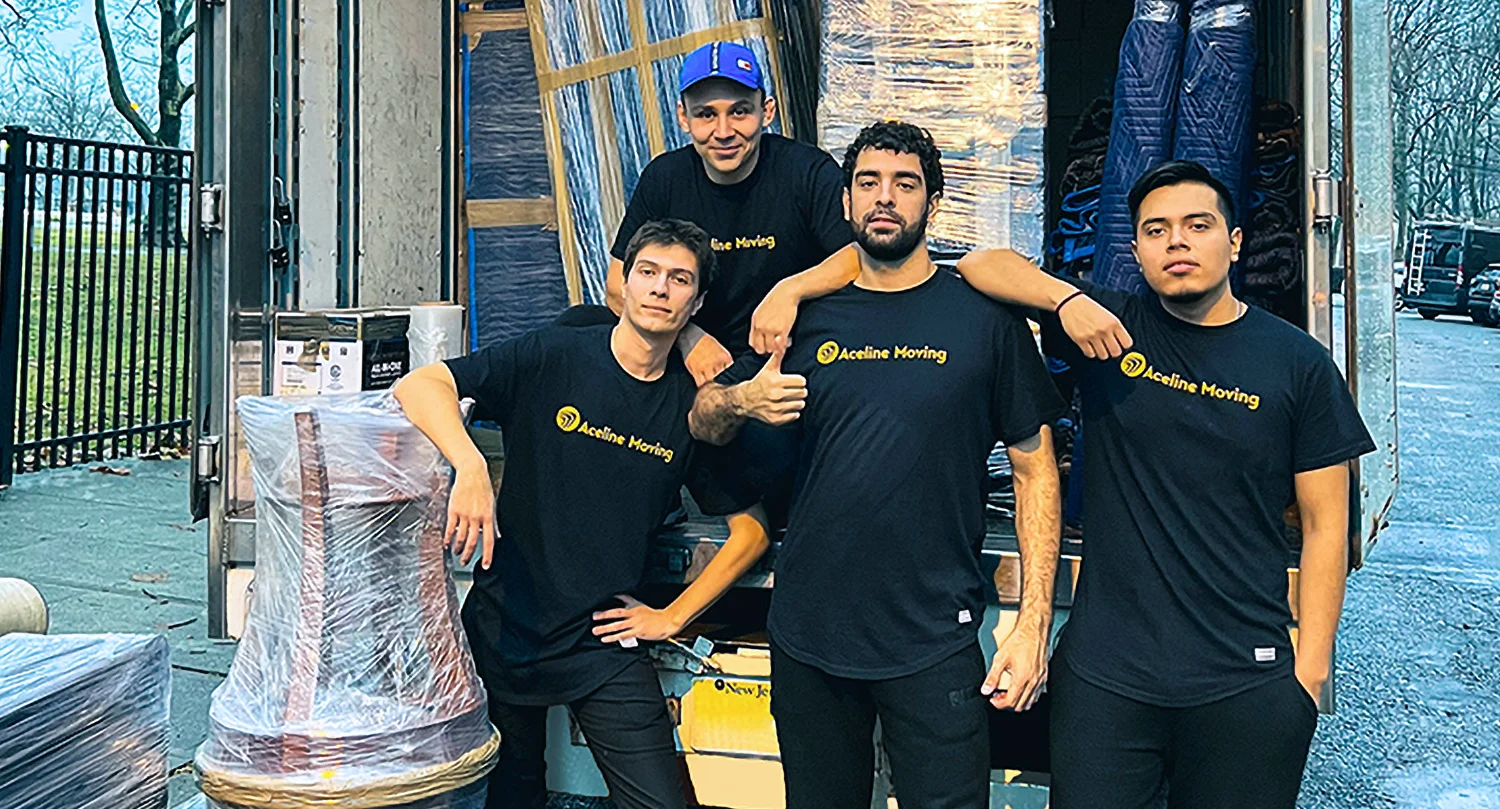 Aceline Moving team